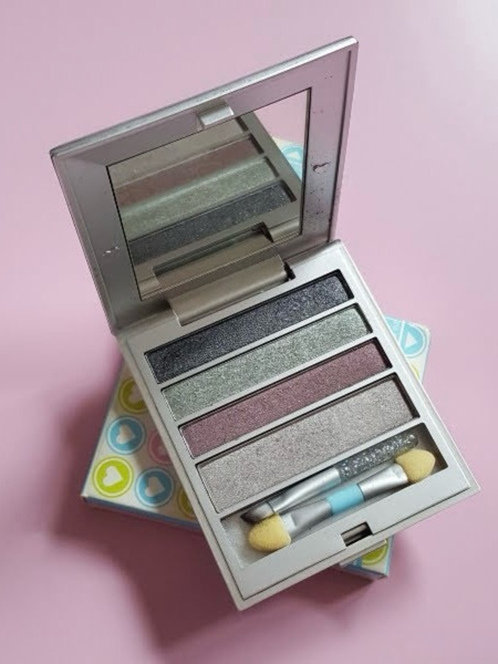 Hard Candy Eye Shadow Quartet  ~MOODY ~  NIB